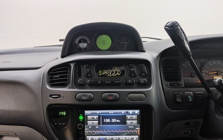 Mitsubishi Delica IV, 2002 год, 1 270 000 рублей, 11 фотография