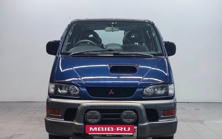 Mitsubishi Delica IV, 2002 год, 1 270 000 рублей, 2 фотография