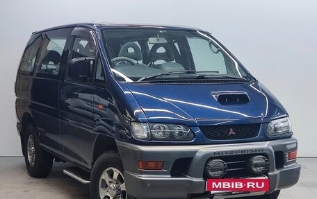 Mitsubishi Delica IV, 2002 год, 1 270 000 рублей, 3 фотография