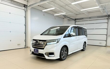 Honda Stepwgn IV, 2019 год, 2 549 900 рублей, 2 фотография