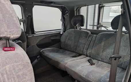 Mitsubishi Delica IV, 2002 год, 1 270 000 рублей, 17 фотография
