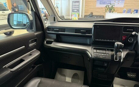 Honda Stepwgn IV, 2019 год, 2 549 900 рублей, 14 фотография