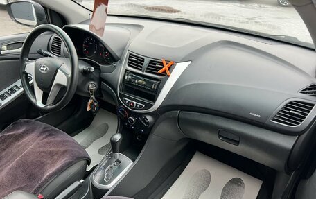 Hyundai Solaris II рестайлинг, 2011 год, 1 029 000 рублей, 13 фотография