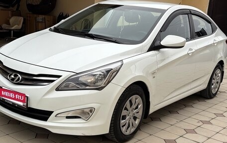 Hyundai Solaris II рестайлинг, 2015 год, 1 100 000 рублей, 5 фотография