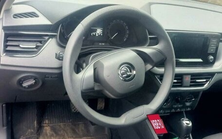 Skoda Rapid II, 2021 год, 1 800 000 рублей, 7 фотография