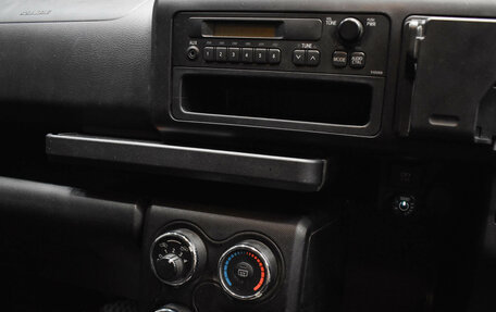 Toyota Succeed I рестайлинг, 2019 год, 1 200 000 рублей, 17 фотография