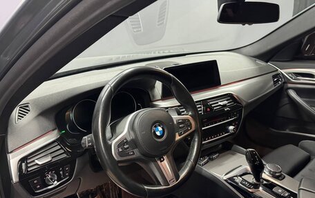 BMW 5 серия, 2017 год, 3 390 000 рублей, 15 фотография