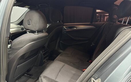 BMW 5 серия, 2017 год, 3 390 000 рублей, 12 фотография