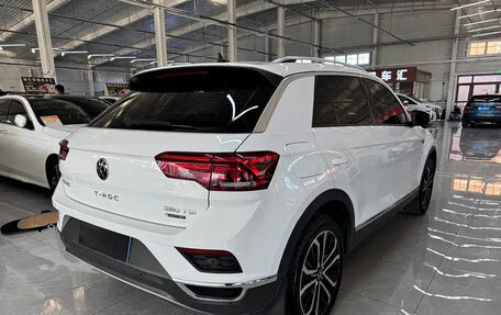 Volkswagen T-Roc I, 2022 год, 1 280 777 рублей, 4 фотография