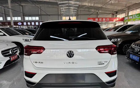 Volkswagen T-Roc I, 2022 год, 1 280 777 рублей, 5 фотография