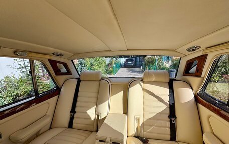 Bentley Turbo R, 1990 год, 2 700 000 рублей, 8 фотография