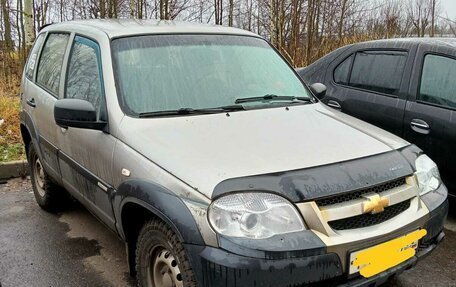 Chevrolet Niva I рестайлинг, 2015 год, 330 000 рублей, 2 фотография