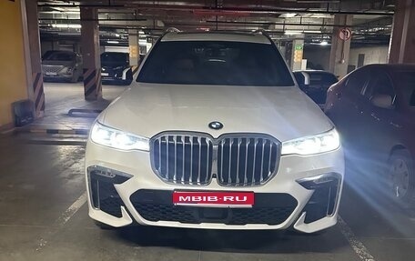 BMW X7, 2020 год, 10 000 000 рублей, 1 фотография