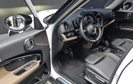 MINI Countryman II (F60), 2020 год, 1 810 000 рублей, 13 фотография