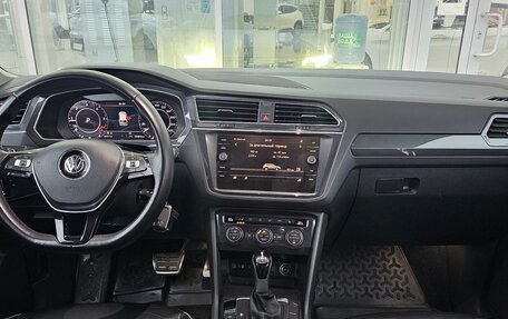 Volkswagen Tiguan II, 2017 год, 2 599 000 рублей, 7 фотография