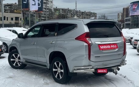 Mitsubishi Pajero Sport III рестайлинг, 2020 год, 1 950 000 рублей, 4 фотография