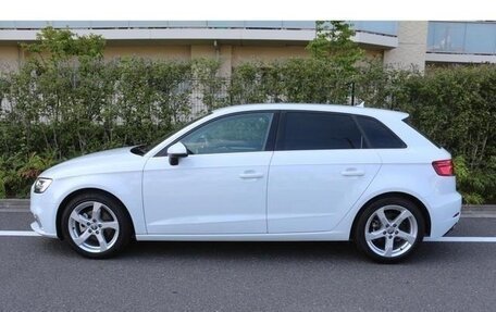 Audi A3, 2018 год, 1 400 000 рублей, 4 фотография