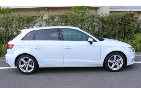 Audi A3, 2018 год, 1 400 000 рублей, 3 фотография