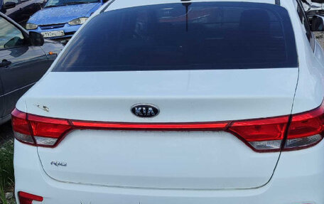 KIA Rio IV, 2020 год, 900 000 рублей, 3 фотография