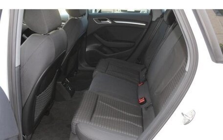 Audi A3, 2018 год, 1 400 000 рублей, 9 фотография