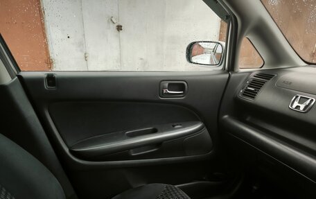 Honda Stream I рестайлинг, 2002 год, 590 000 рублей, 10 фотография