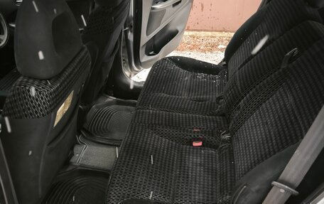 Honda Stream I рестайлинг, 2002 год, 590 000 рублей, 17 фотография