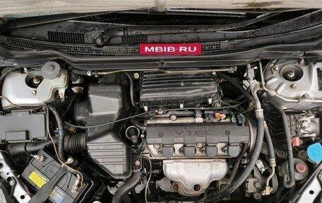 Honda Stream I рестайлинг, 2002 год, 590 000 рублей, 7 фотография