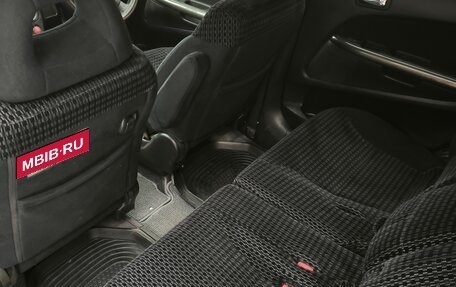 Honda Stream I рестайлинг, 2002 год, 590 000 рублей, 8 фотография