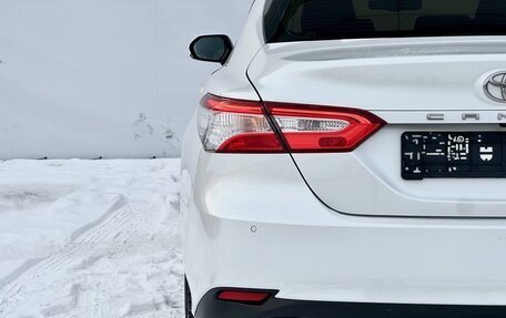 Toyota Camry, 2020 год, 2 640 000 рублей, 9 фотография