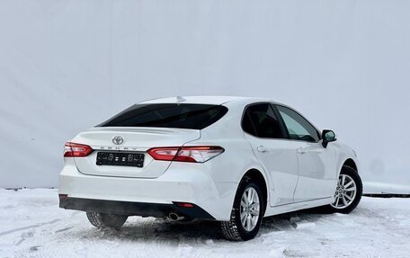 Toyota Camry, 2020 год, 2 640 000 рублей, 10 фотография