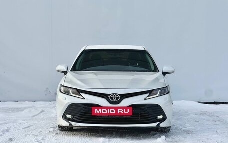 Toyota Camry, 2020 год, 2 640 000 рублей, 12 фотография