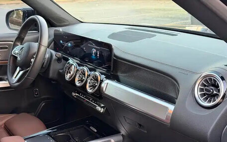 Mercedes-Benz GLB, 2021 год, 2 950 000 рублей, 8 фотография