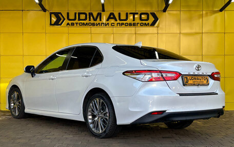 Toyota Camry, 2018 год, 2 190 000 рублей, 7 фотография