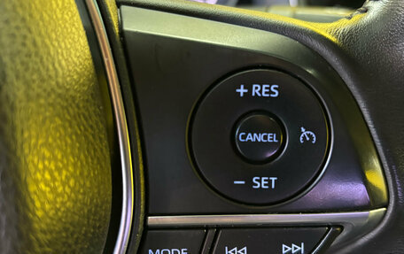 Toyota Camry, 2018 год, 2 190 000 рублей, 15 фотография