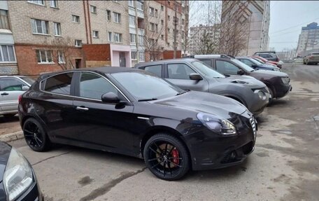 Alfa Romeo Giulietta, 2013 год, 590 000 рублей, 2 фотография
