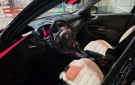 Alfa Romeo Giulietta, 2013 год, 590 000 рублей, 7 фотография