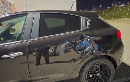 Alfa Romeo Giulietta, 2013 год, 590 000 рублей, 19 фотография