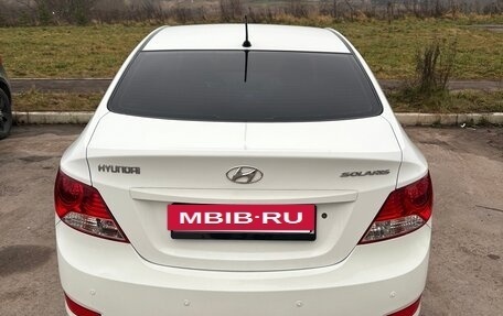 Hyundai Solaris II рестайлинг, 2013 год, 920 000 рублей, 8 фотография