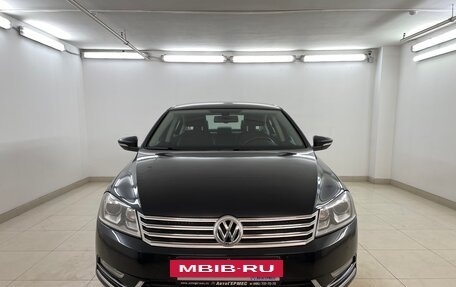 Volkswagen Passat B7, 2013 год, 1 499 000 рублей, 2 фотография
