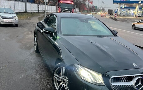 Mercedes-Benz E-Класс, 2018 год, 3 100 000 рублей, 3 фотография