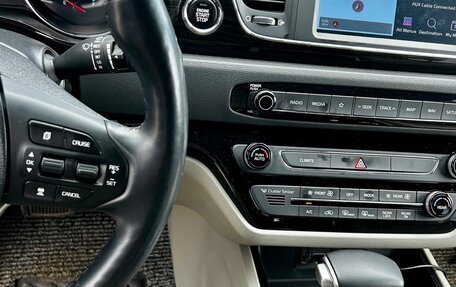 KIA Carnival III, 2020 год, 2 900 000 рублей, 19 фотография