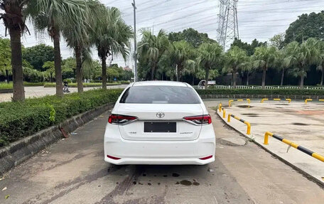 Toyota Corolla, 2022 год, 1 110 000 рублей, 4 фотография