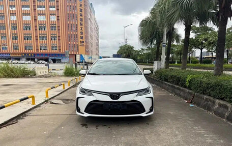 Toyota Corolla, 2022 год, 1 110 000 рублей, 2 фотография