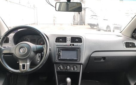 Volkswagen Polo VI (EU Market), 2012 год, 777 000 рублей, 10 фотография