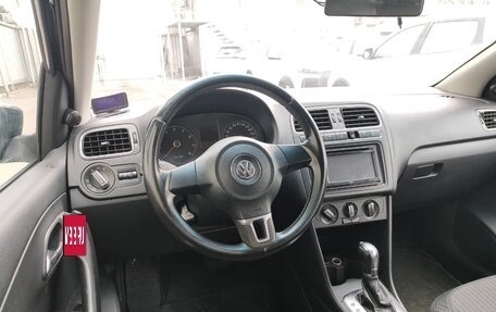 Volkswagen Polo VI (EU Market), 2012 год, 777 000 рублей, 11 фотография