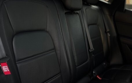 Jaguar E-Pace, 2020 год, 3 600 000 рублей, 5 фотография