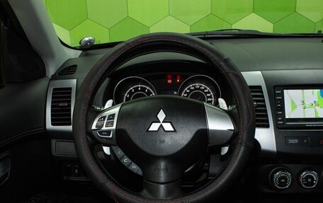 Mitsubishi Outlander III рестайлинг 3, 2011 год, 1 250 000 рублей, 14 фотография