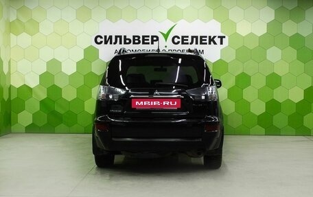 Mitsubishi Outlander III рестайлинг 3, 2011 год, 1 250 000 рублей, 4 фотография