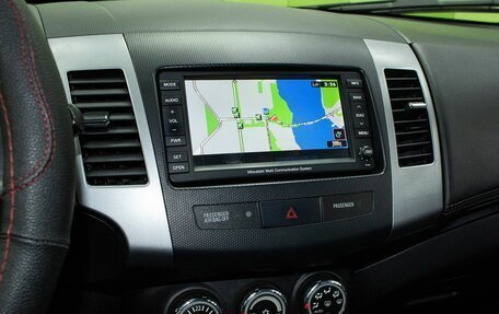 Mitsubishi Outlander III рестайлинг 3, 2011 год, 1 250 000 рублей, 16 фотография