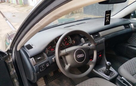 Audi A6, 2001 год, 435 000 рублей, 11 фотография